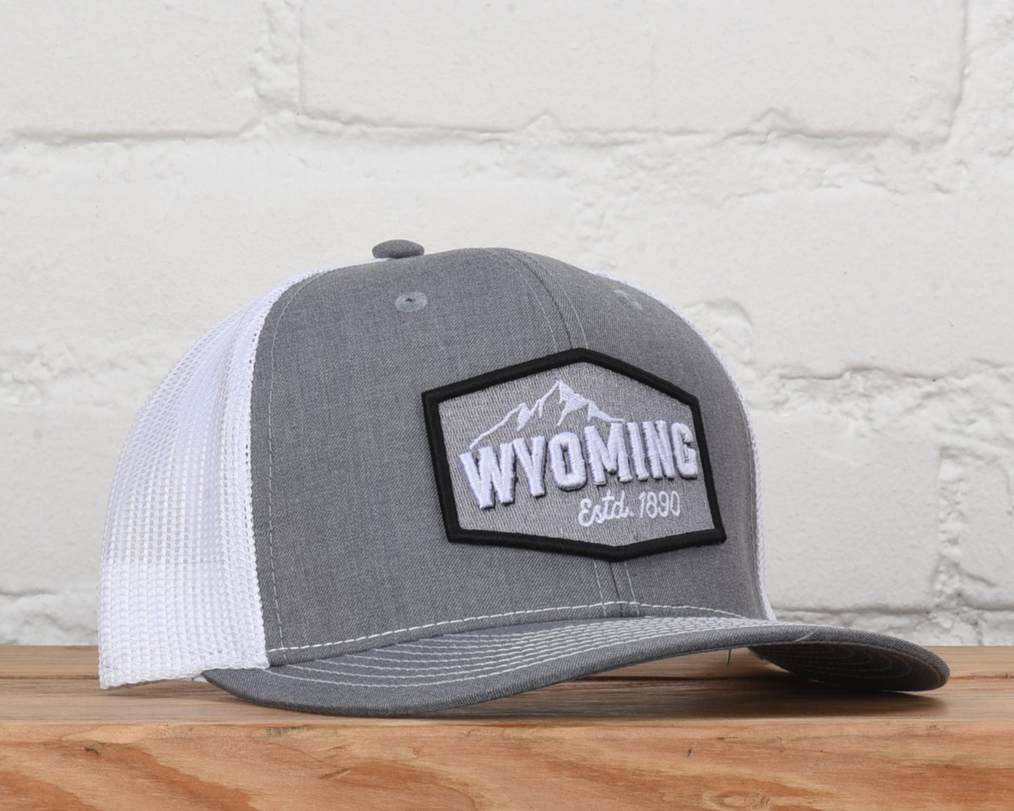 Wyoming Mt Peak Snapback