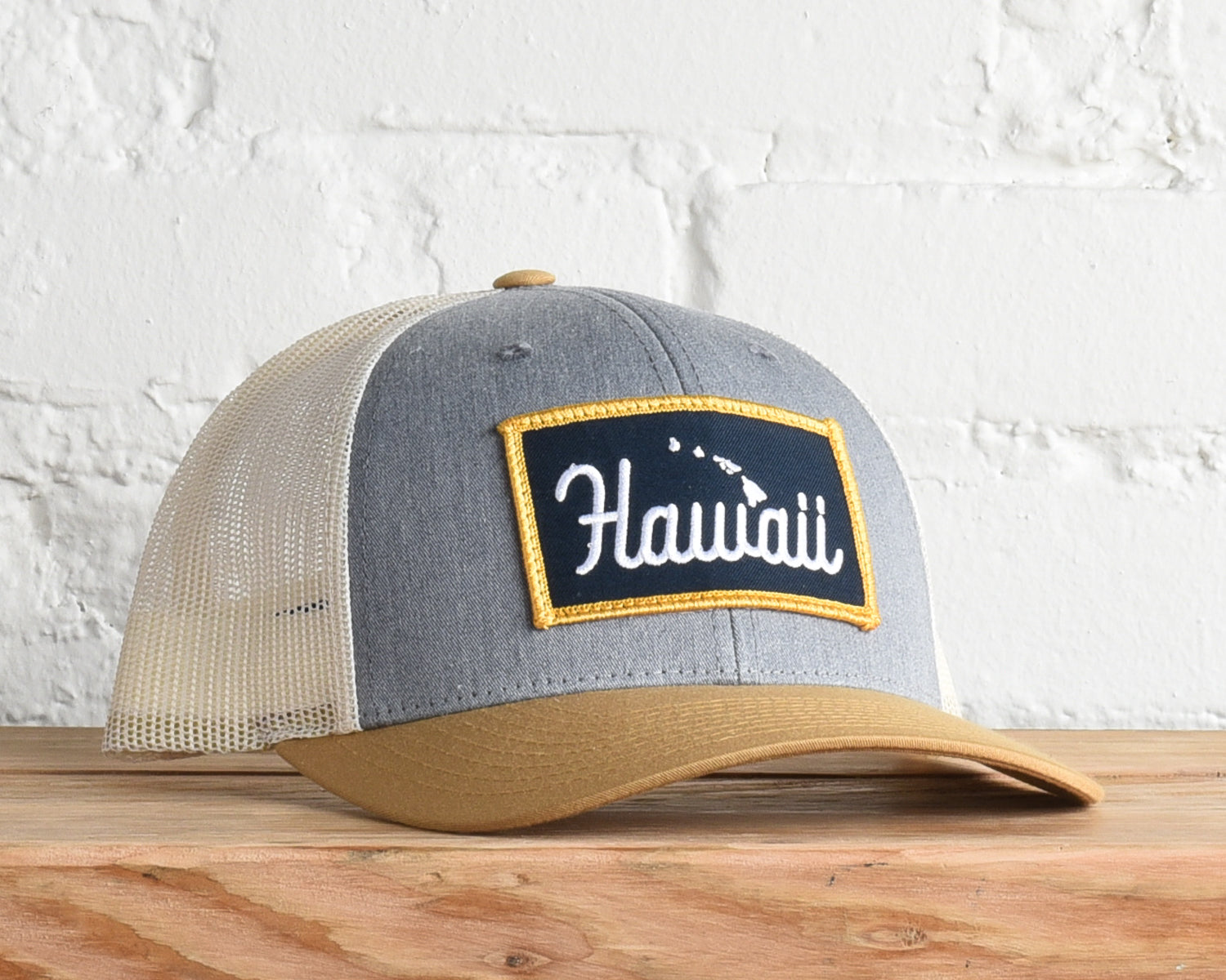 Hawaii Script Snapback – Classic State