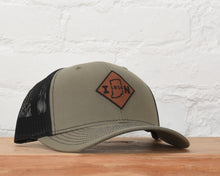 Load image into Gallery viewer, Indiana South Bend Diamond Snapback
