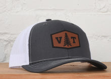 Load image into Gallery viewer, Vermont Grand Isle Snapback
