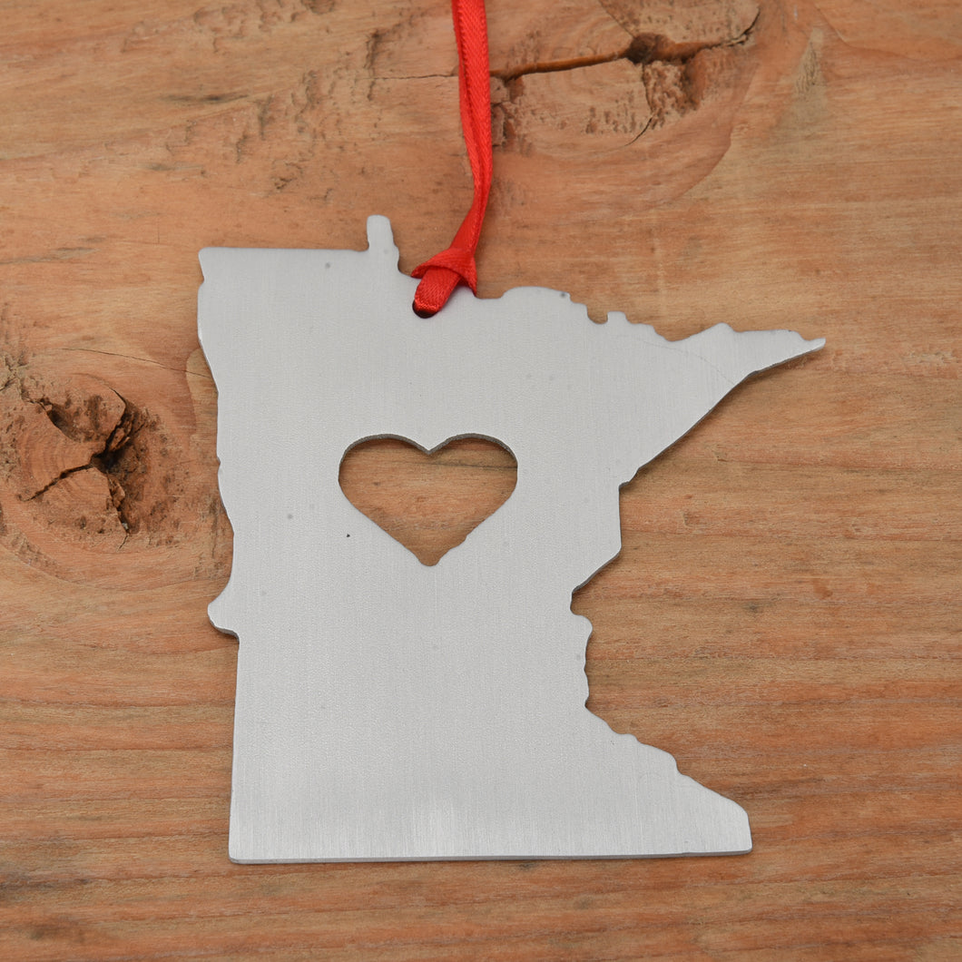 Minnesota Metal Ornament w/ Heart