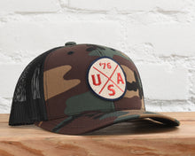 Load image into Gallery viewer, USA Gold Liberty Snapback