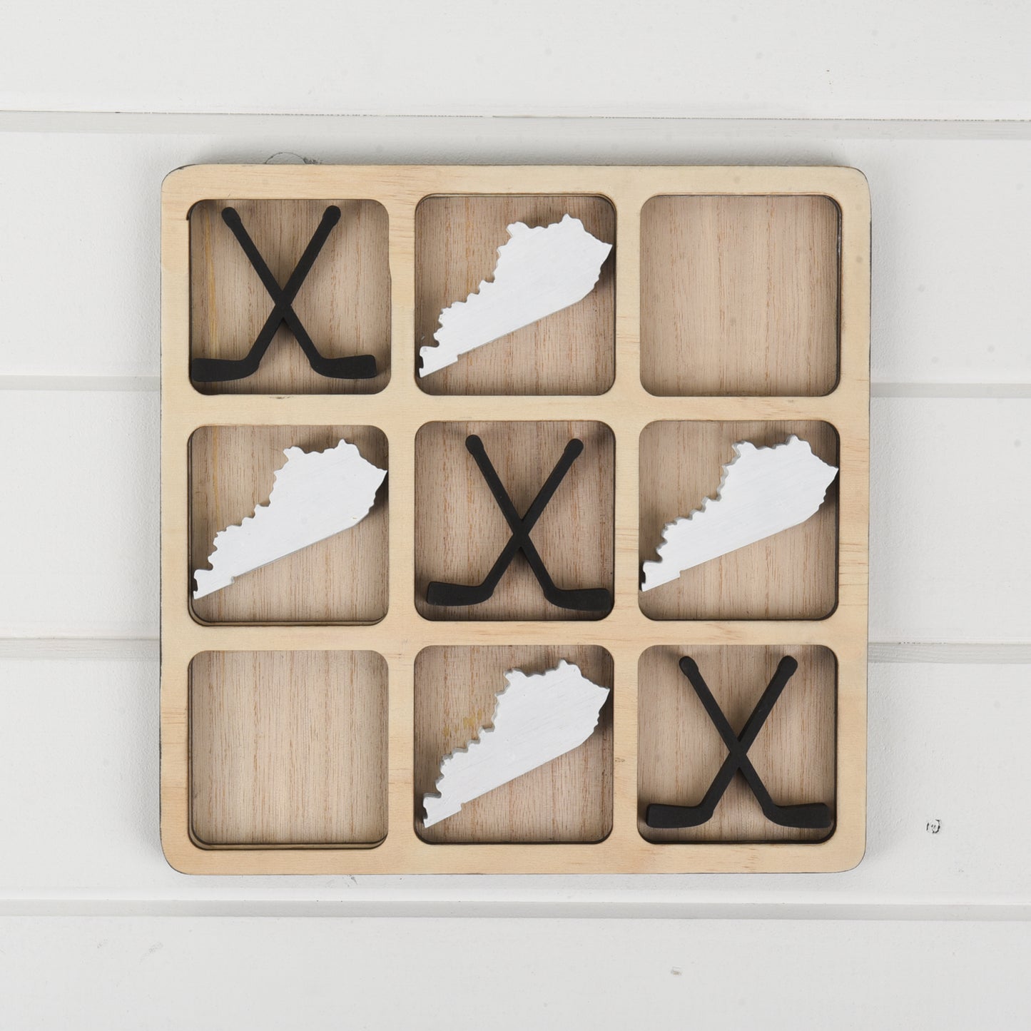 Kentucky Tic Tac Toe Board