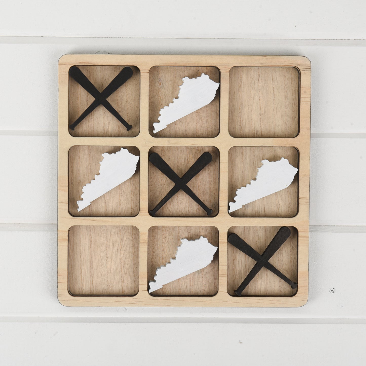 Kentucky Tic Tac Toe Board